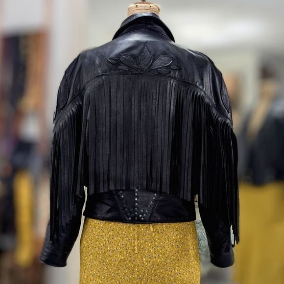 Vintage Leather Crop Fringe Jacket - Picture 10 of 12